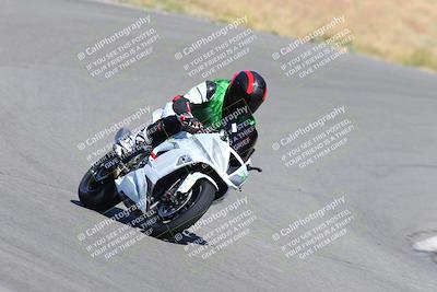 media/Oct-14-2023-TrackXperience (Sat) [[0517685739]]/Level 1/session 4 turn 6/